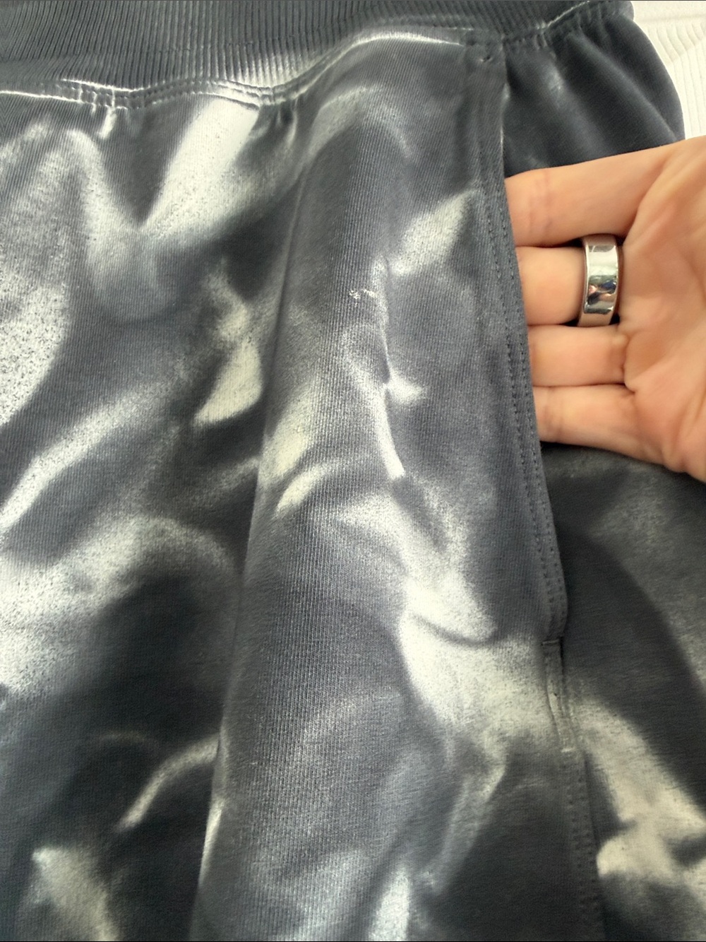 Lululemon LA Tapered Leg Jogger Gray Tie Dye French Terry Sweatpants Size 8 - Picture 2 of 5